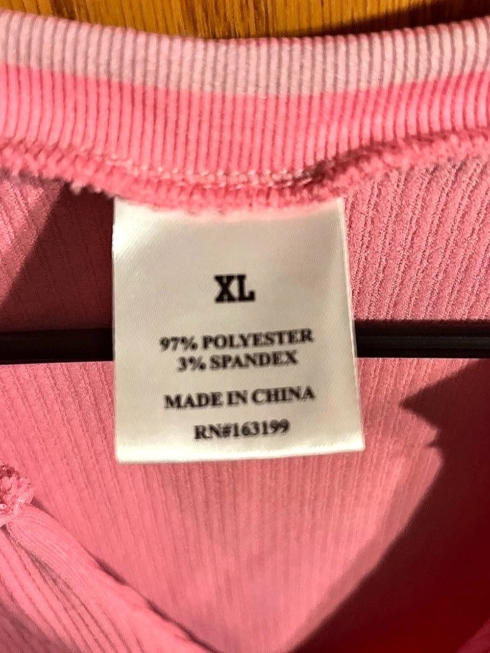 Pink Ribbed V-Neck Crop Top Size XL Like New